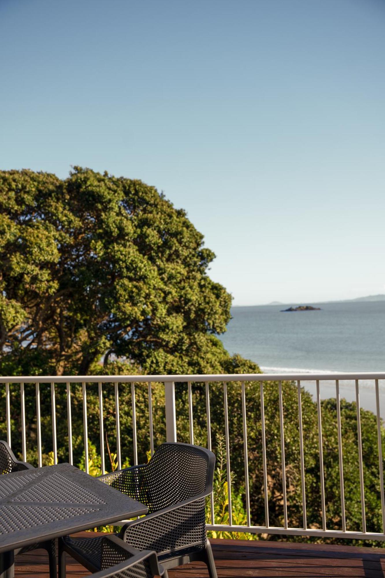 Sunlit Bay Villas Coopers Beach Bagian luar foto