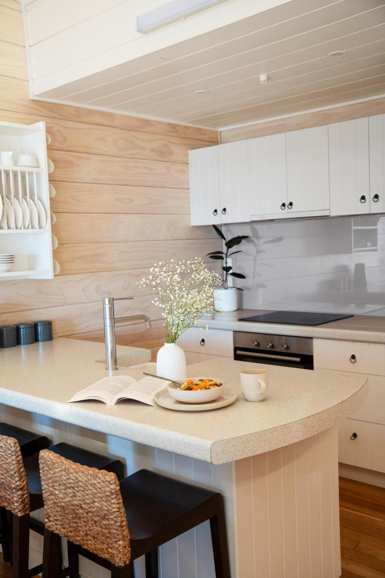 Sunlit Bay Villas Coopers Beach Bagian luar foto