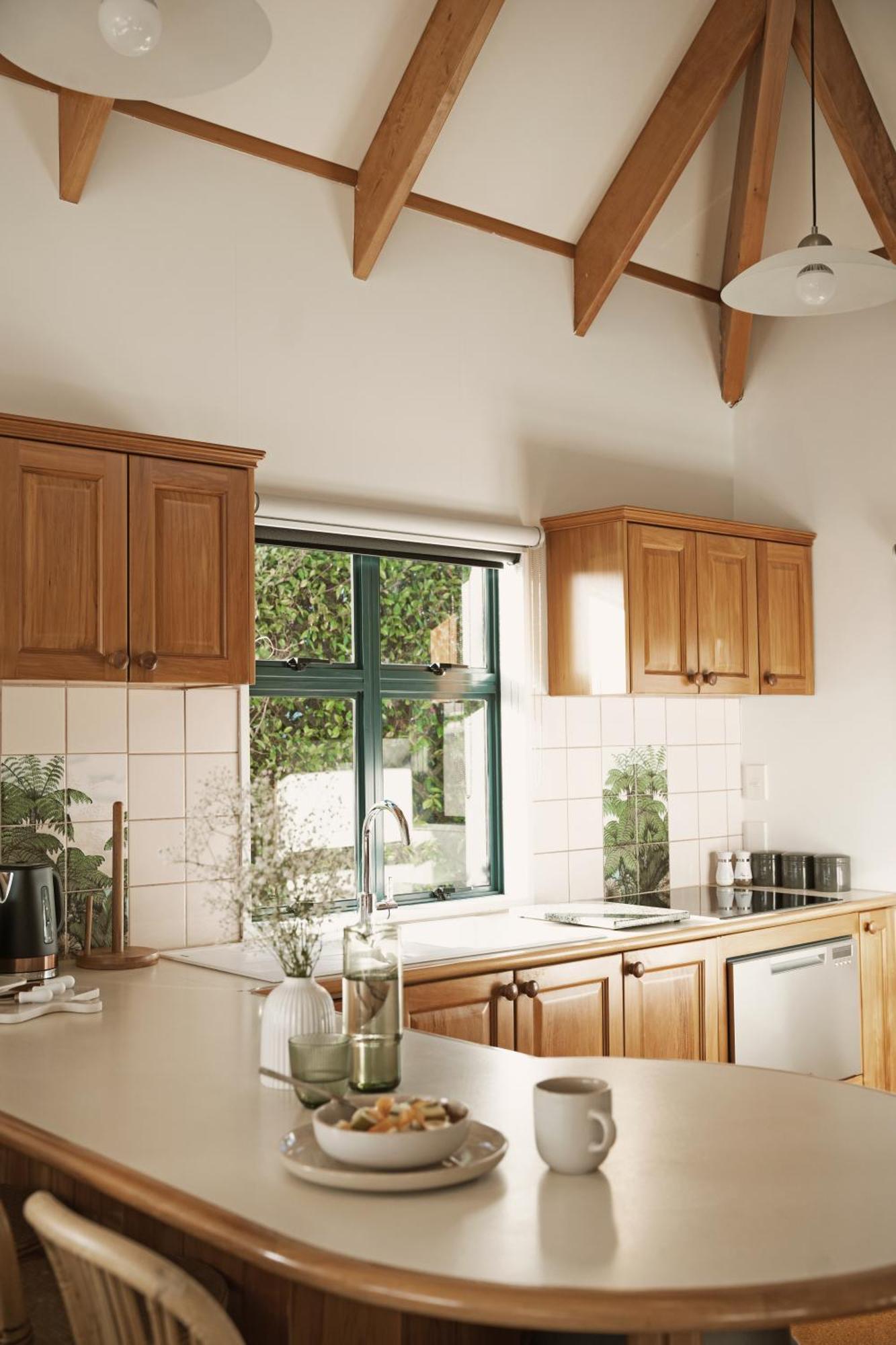 Sunlit Bay Villas Coopers Beach Bagian luar foto