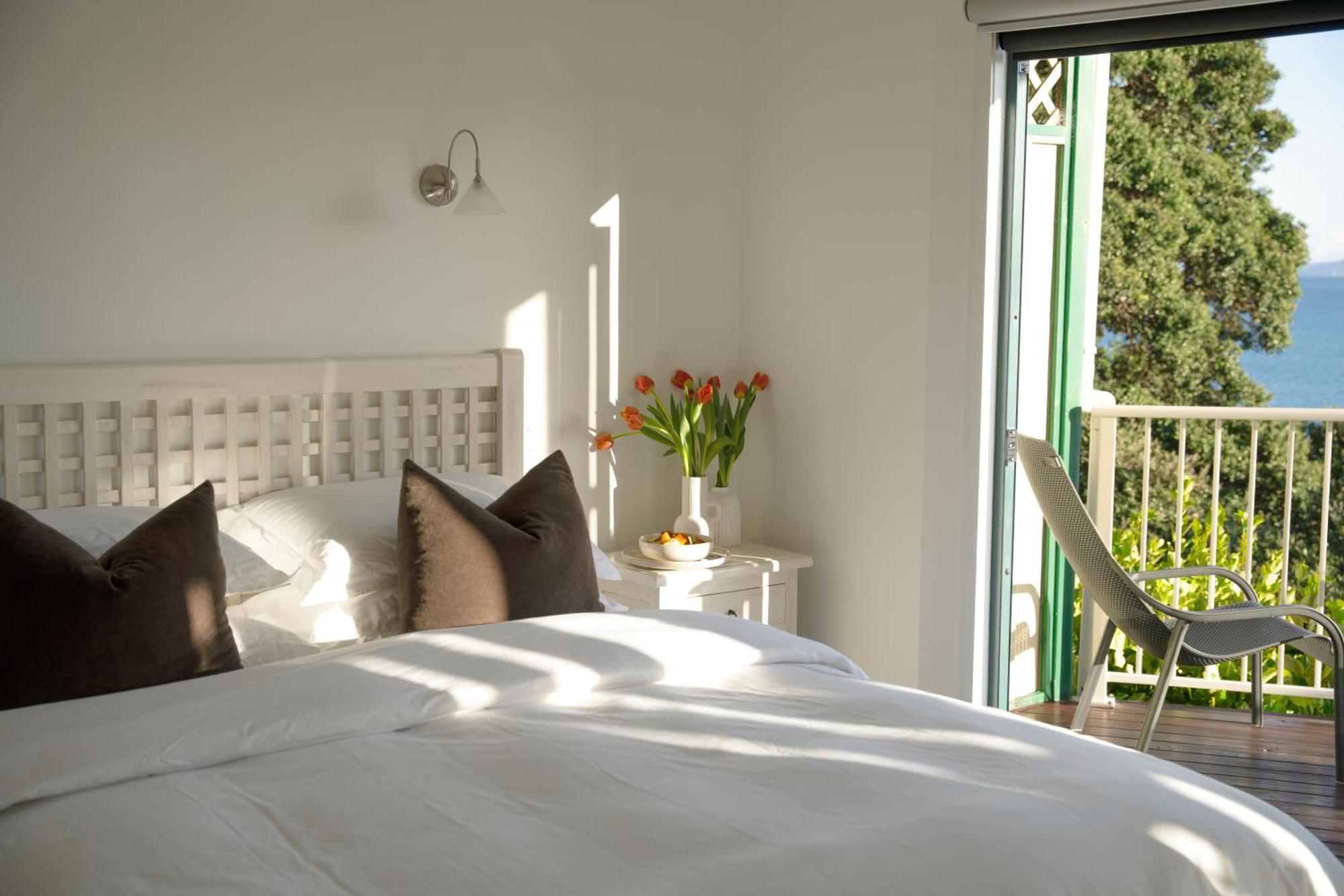 Sunlit Bay Villas Coopers Beach Bagian luar foto
